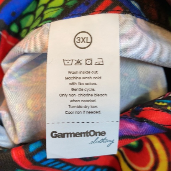 Alien Hippie Hawaiian Shirt - Picture 4 of 4